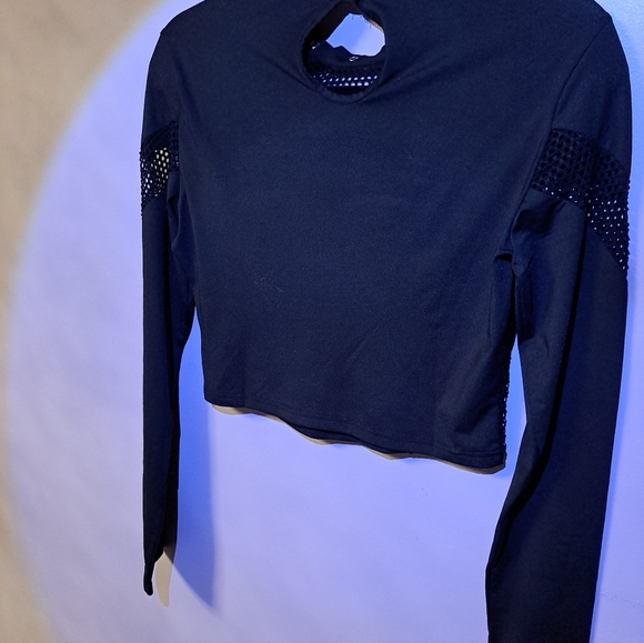 SKULL/RINESTONE CROSS Cool TOP! - Picture 4 of 8